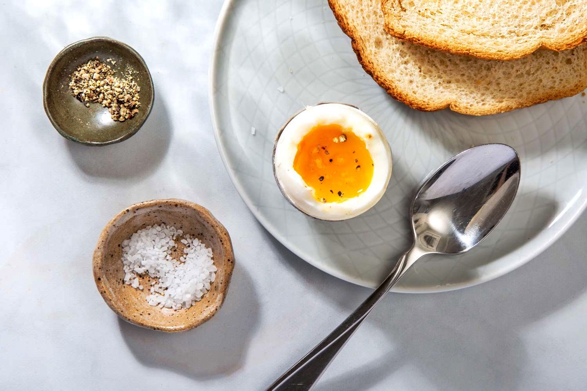 how-to-boil-a-perfect-soft-boiled-egg
