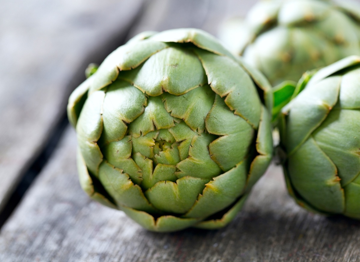 how-to-boil-artichokes-video