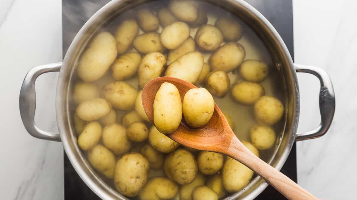 How Long to Boil Baby Potatoes (+ Delicious Recipe!)