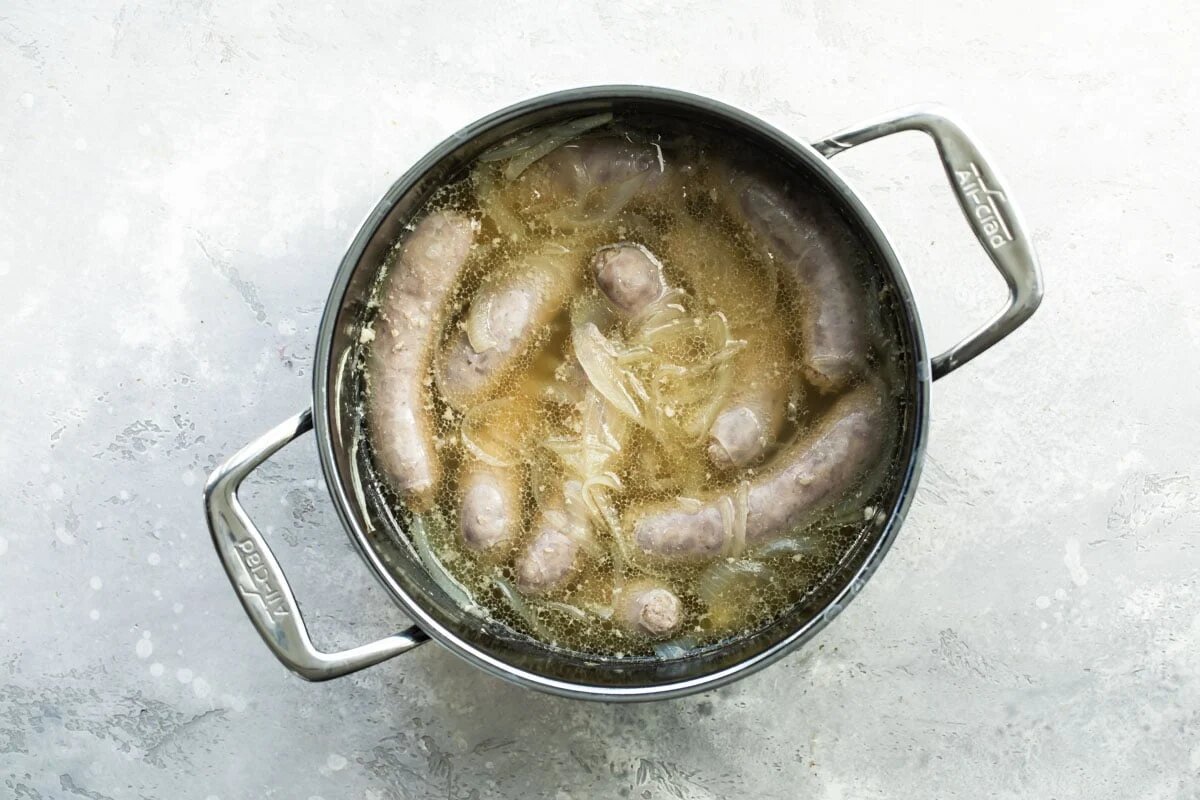 how-to-boil-brats