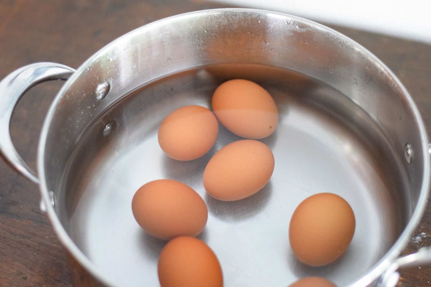 how-to-boil-farm-fresh-eggs