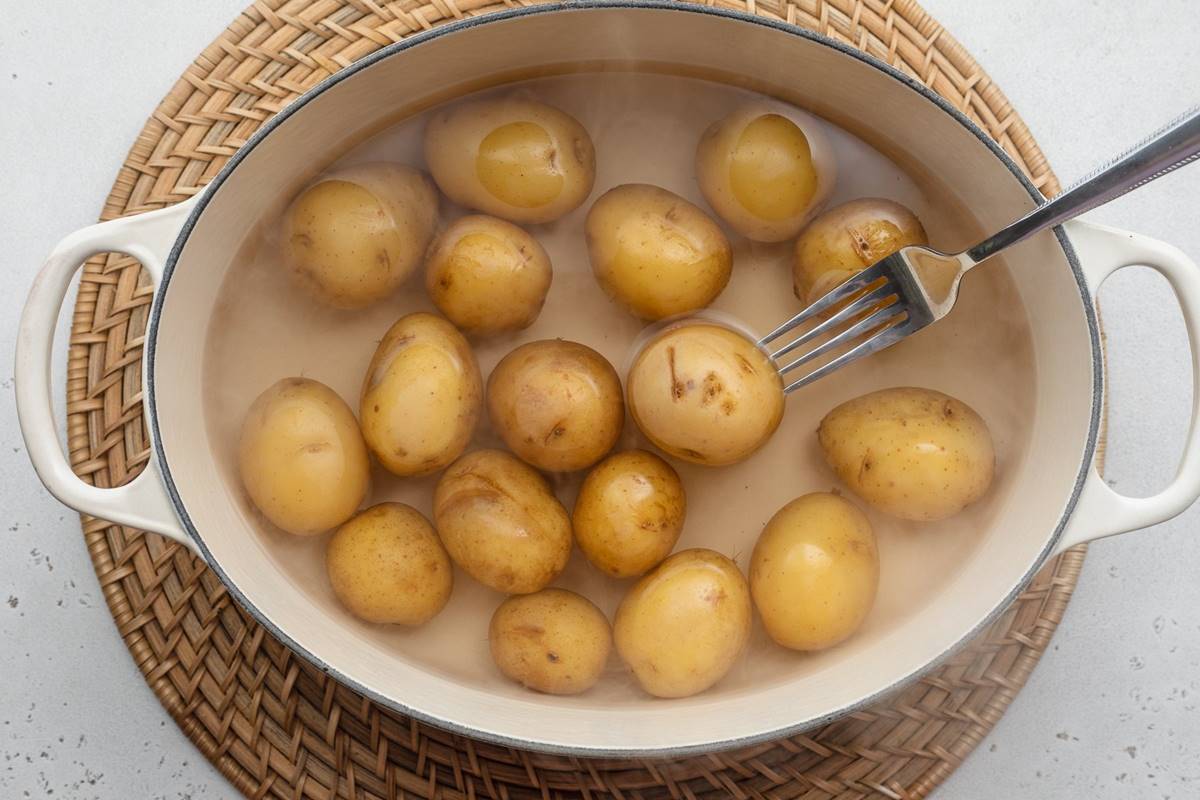 how-to-boil-little-potatoes