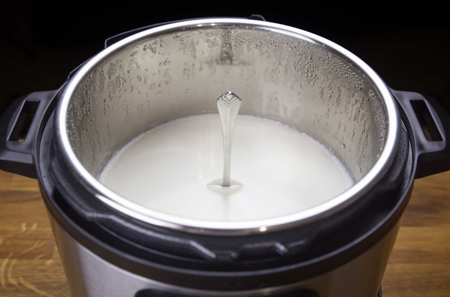 how-to-boil-milk-in-instant-pot