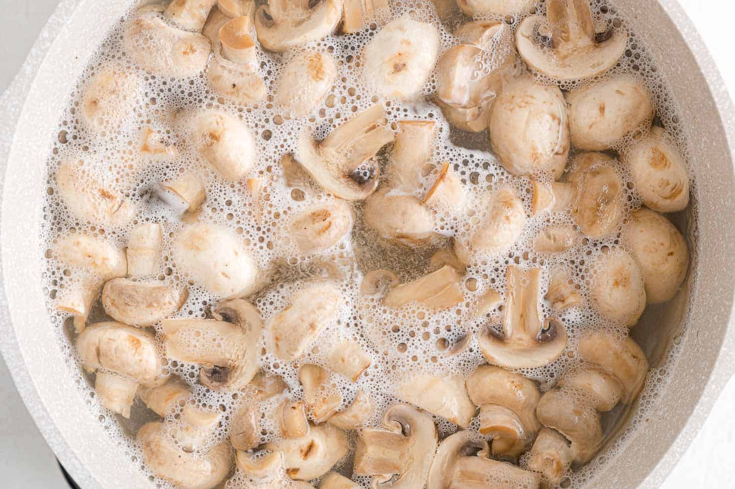 how-to-boil-mushrooms