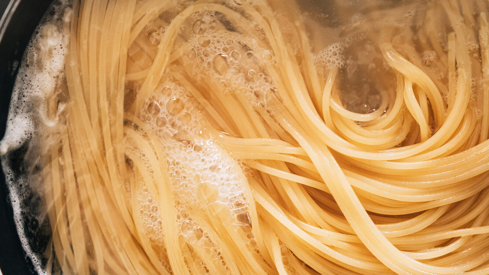 how-to-boil-noodles-without-a-pot