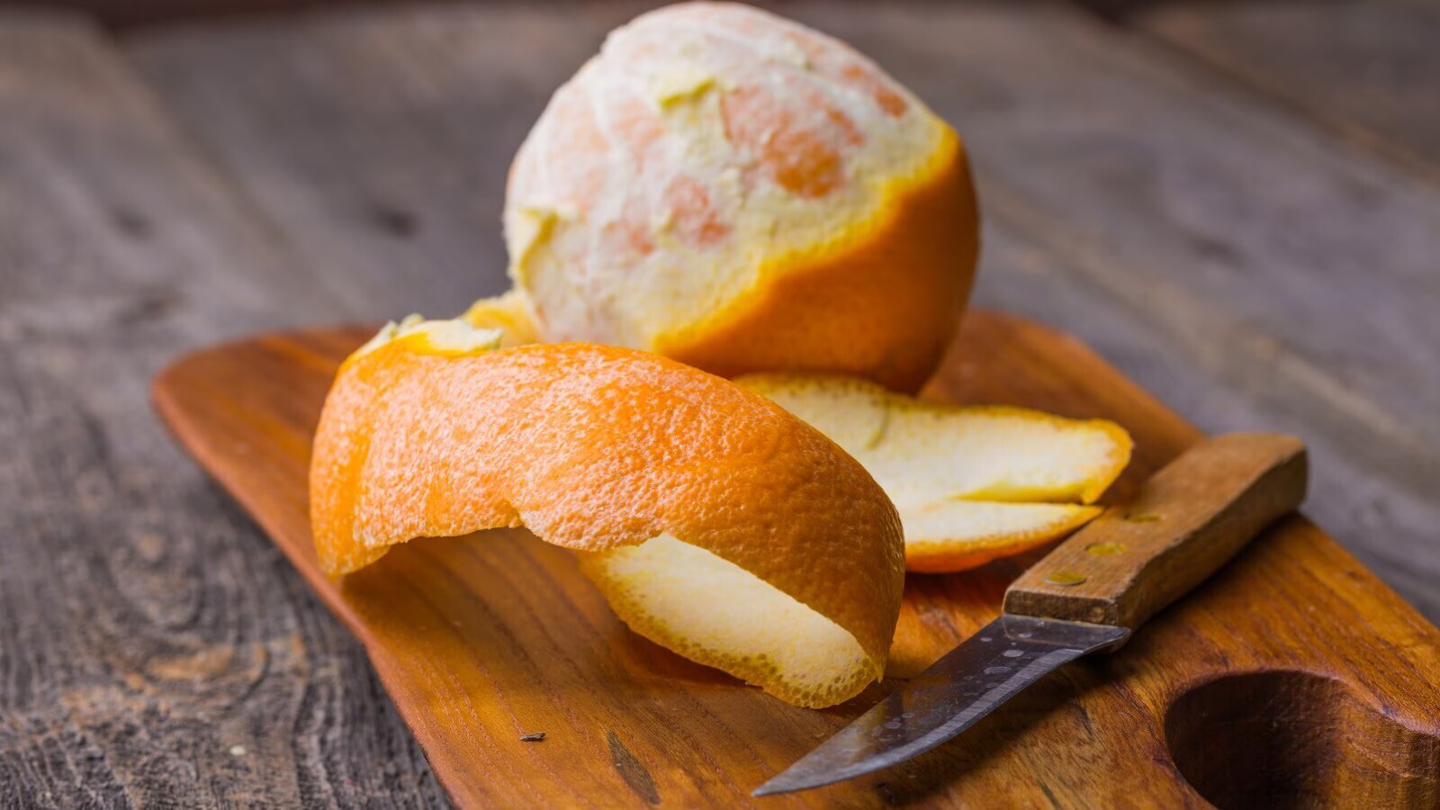 how-to-boil-orange-peels-for-scent