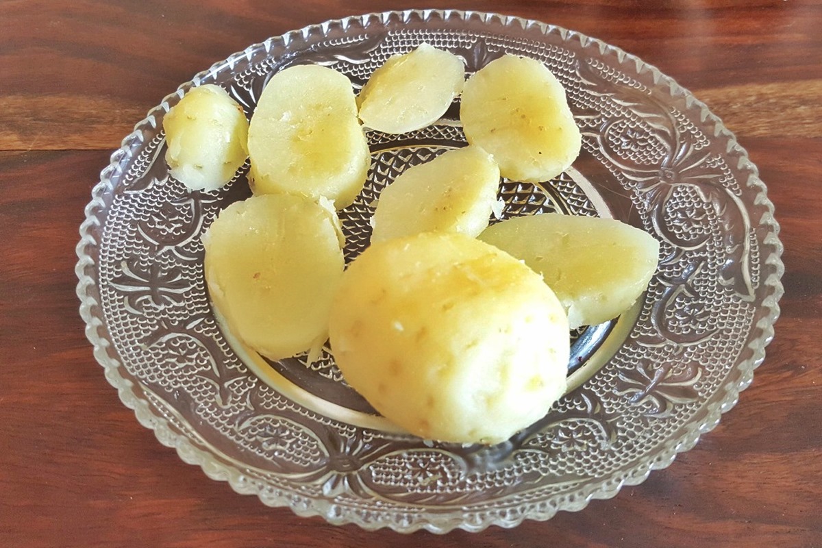 how-to-boil-potato-in-the-microwave