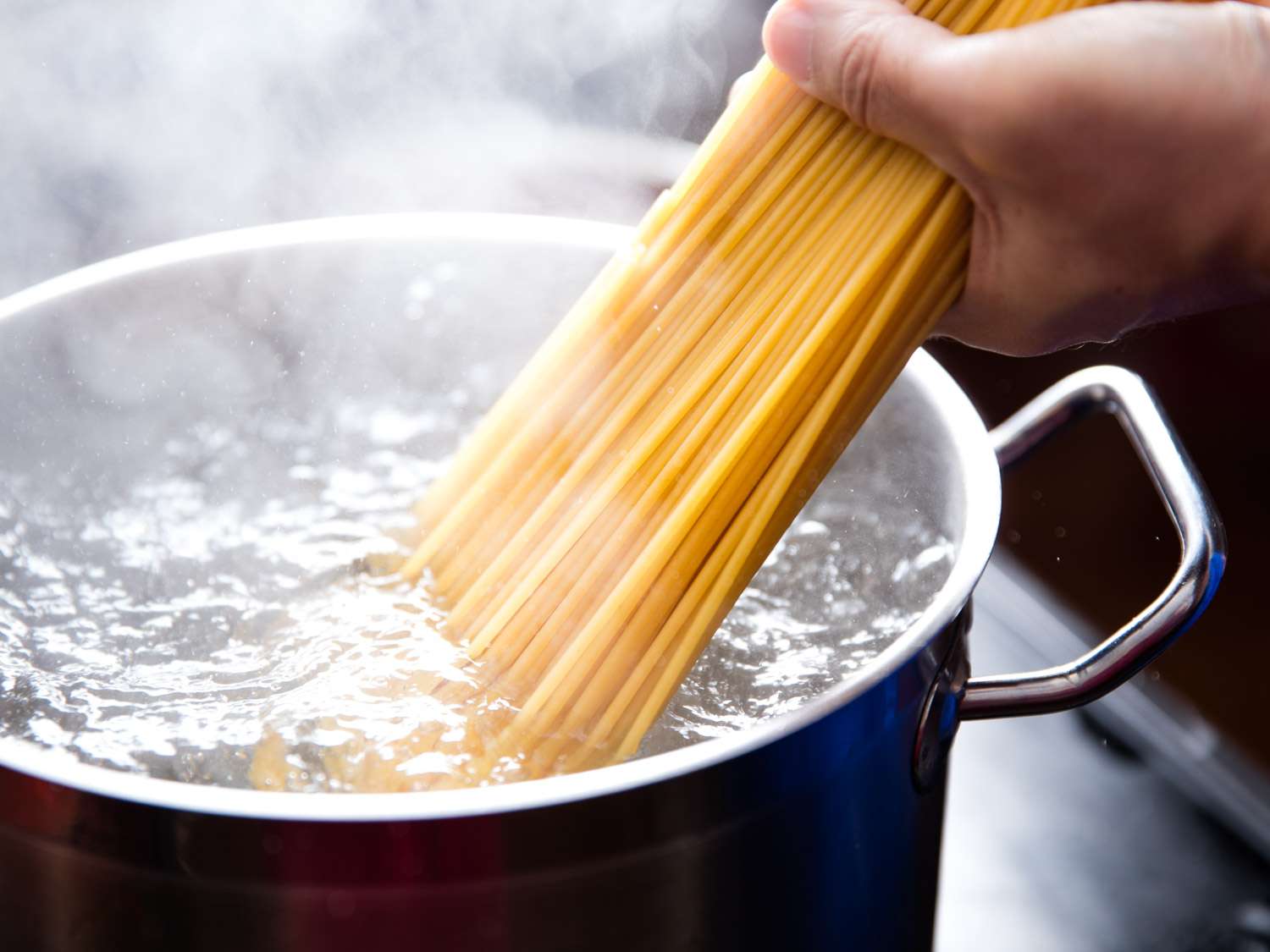 how-to-boil-spaghetti-noodles