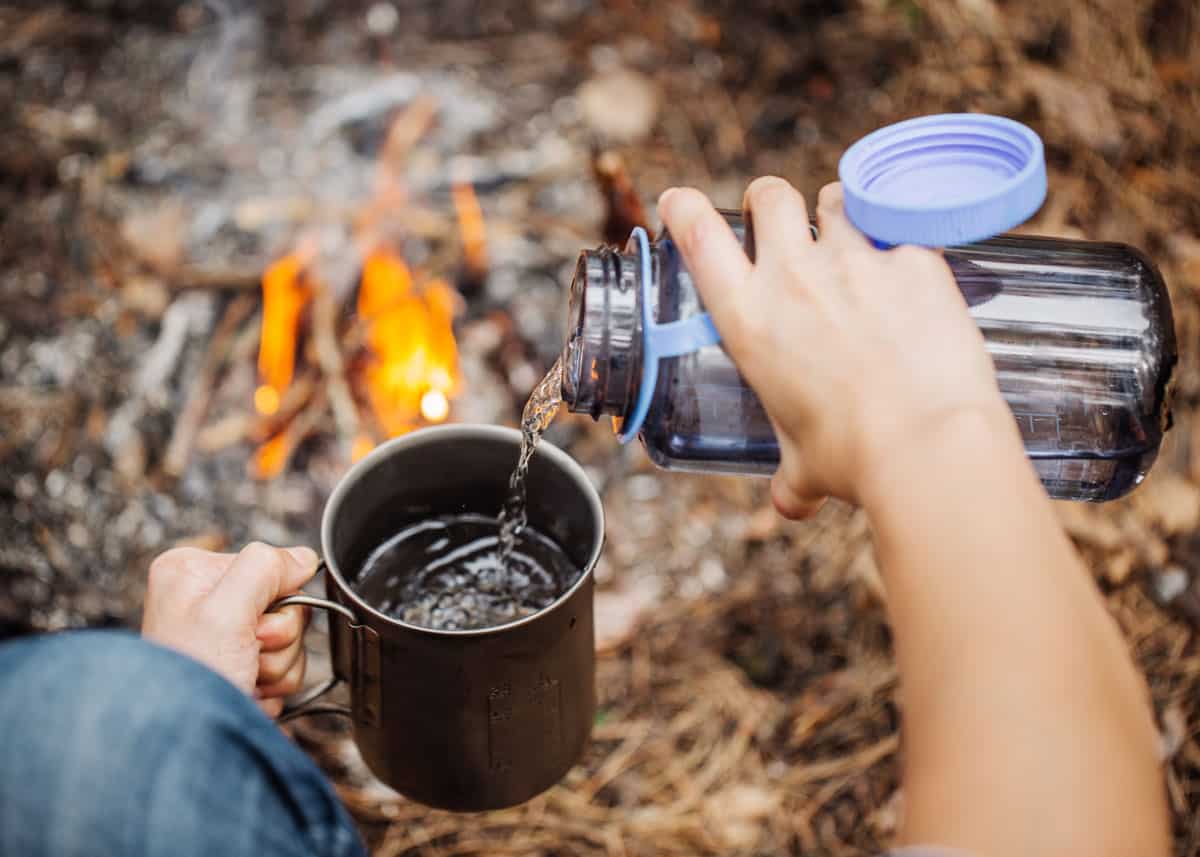 how-to-boil-water-without-a-stove