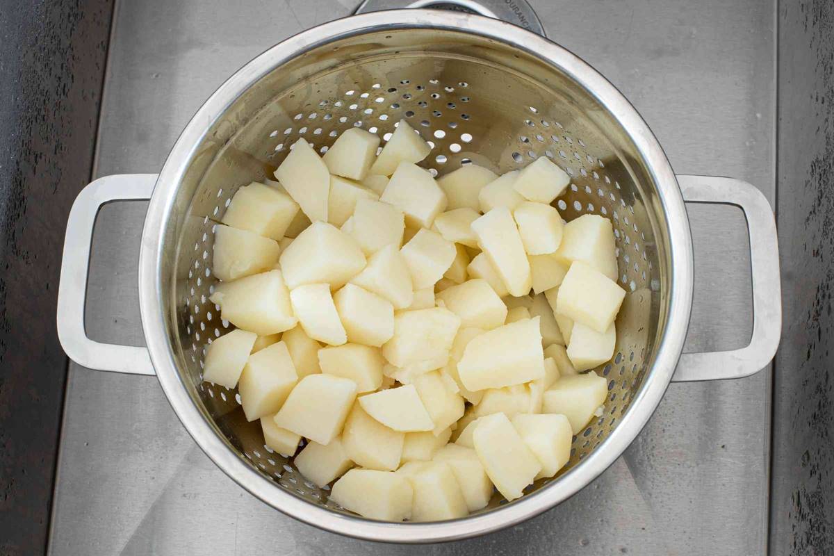 how-to-boil-white-potatoes