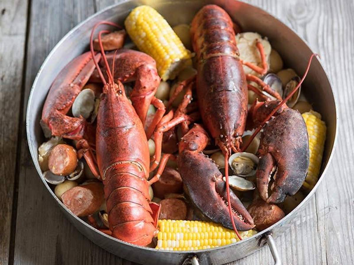 how-to-boil-whole-lobster
