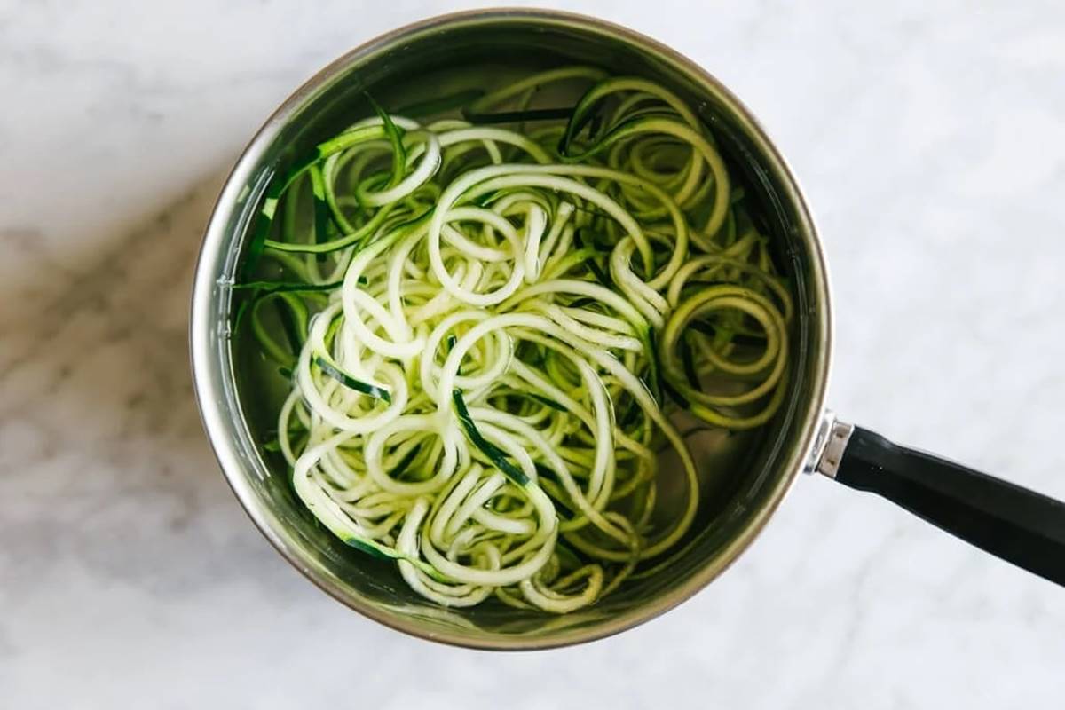 how-to-boil-zucchini-noodles