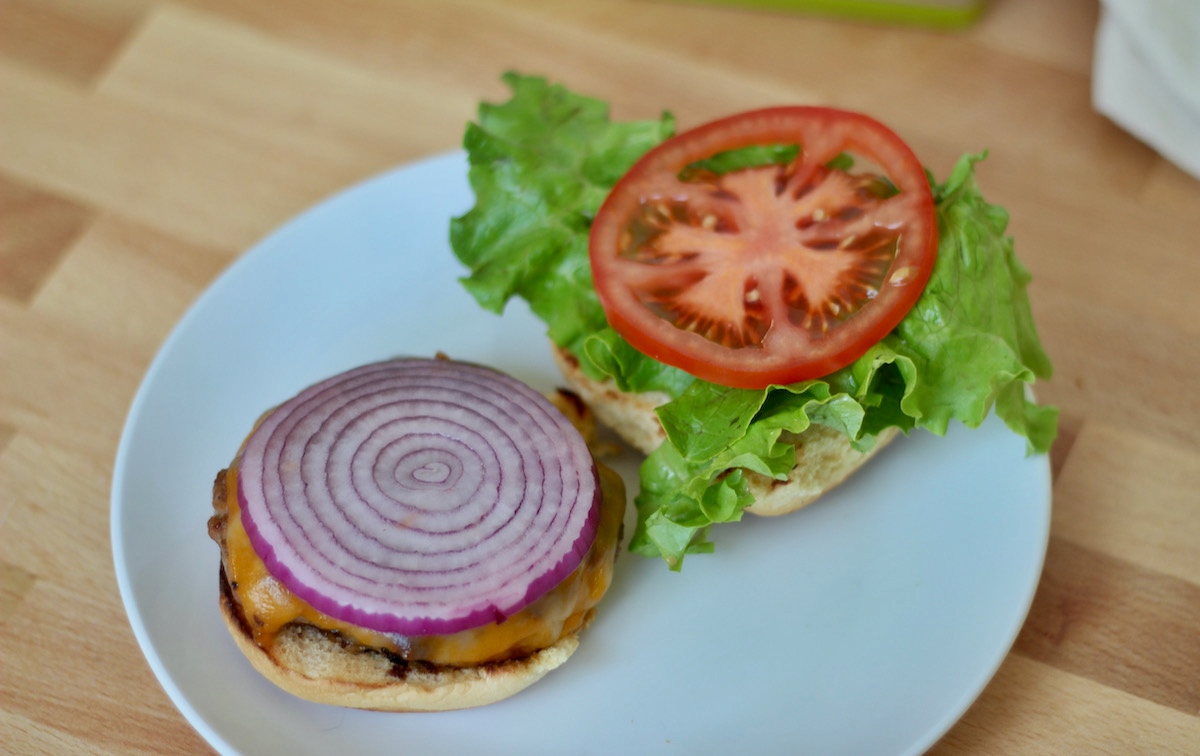 How To Chop An Onion For Burgers