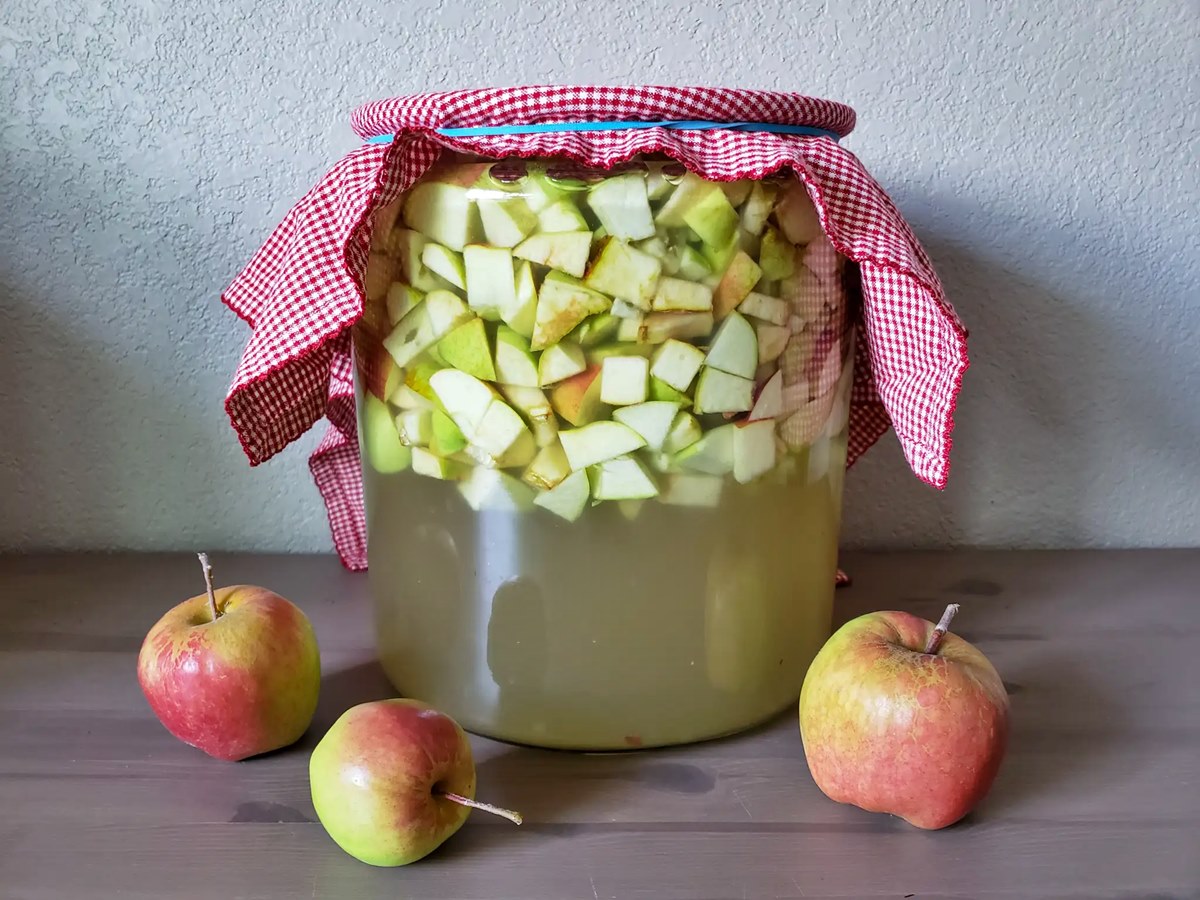 how-to-chop-apples-for-cider