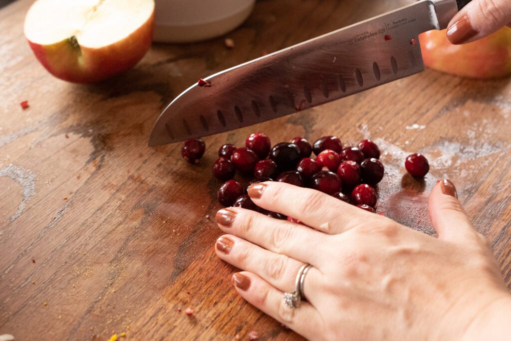 how-to-chop-cranberries