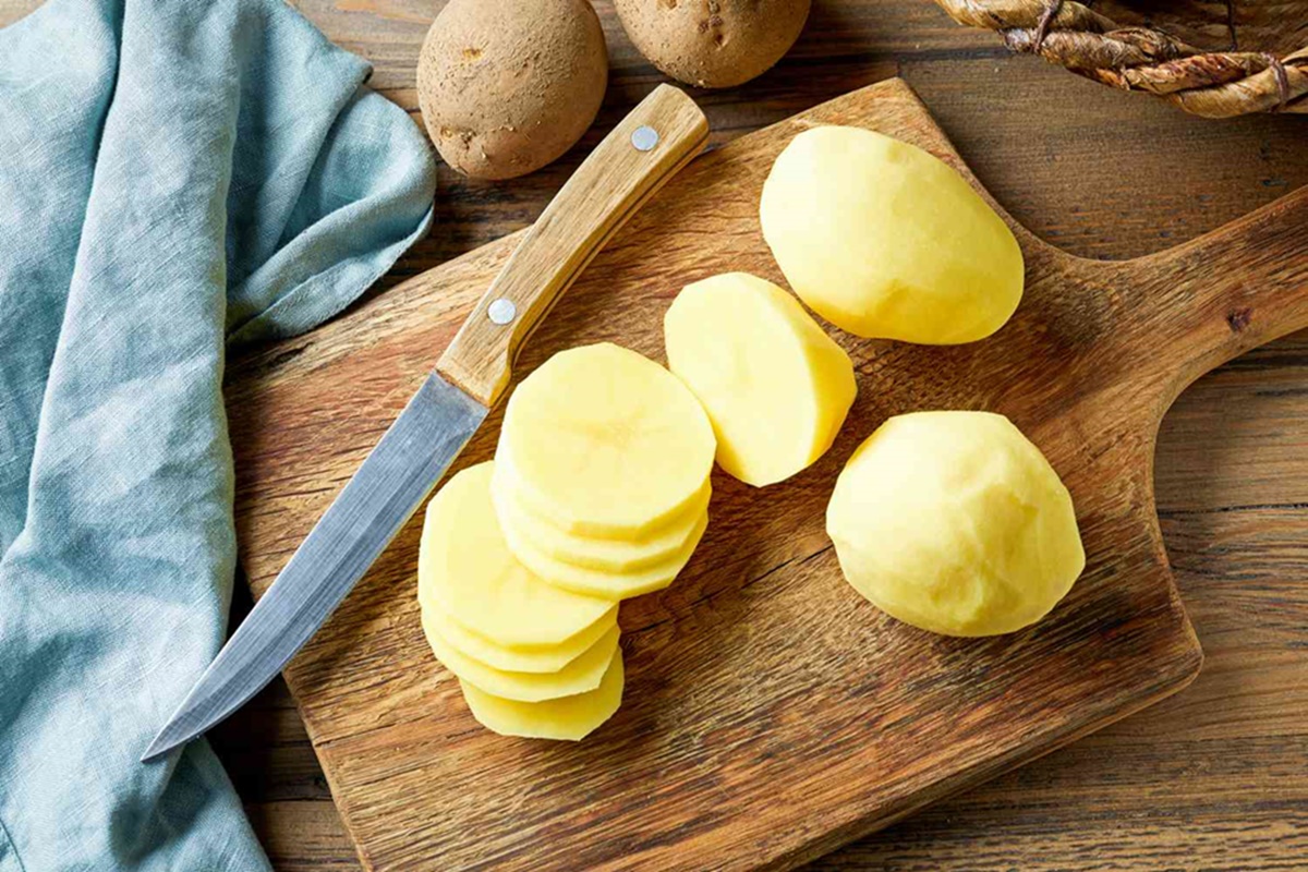 how-to-chop-potato