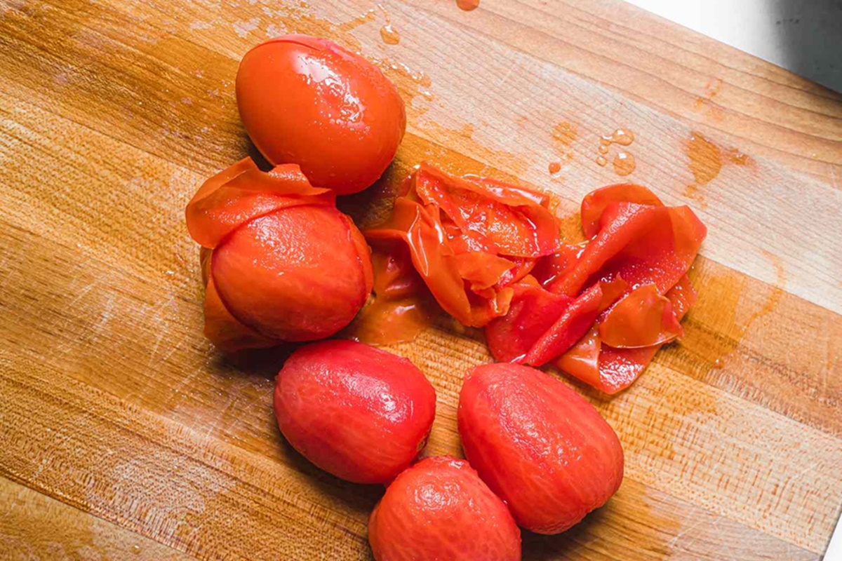 how-to-chop-skinless-tomatoes