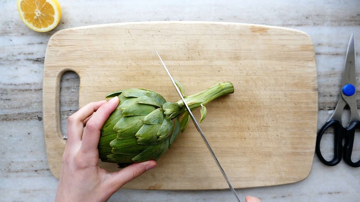how-to-chop-up-artichoke