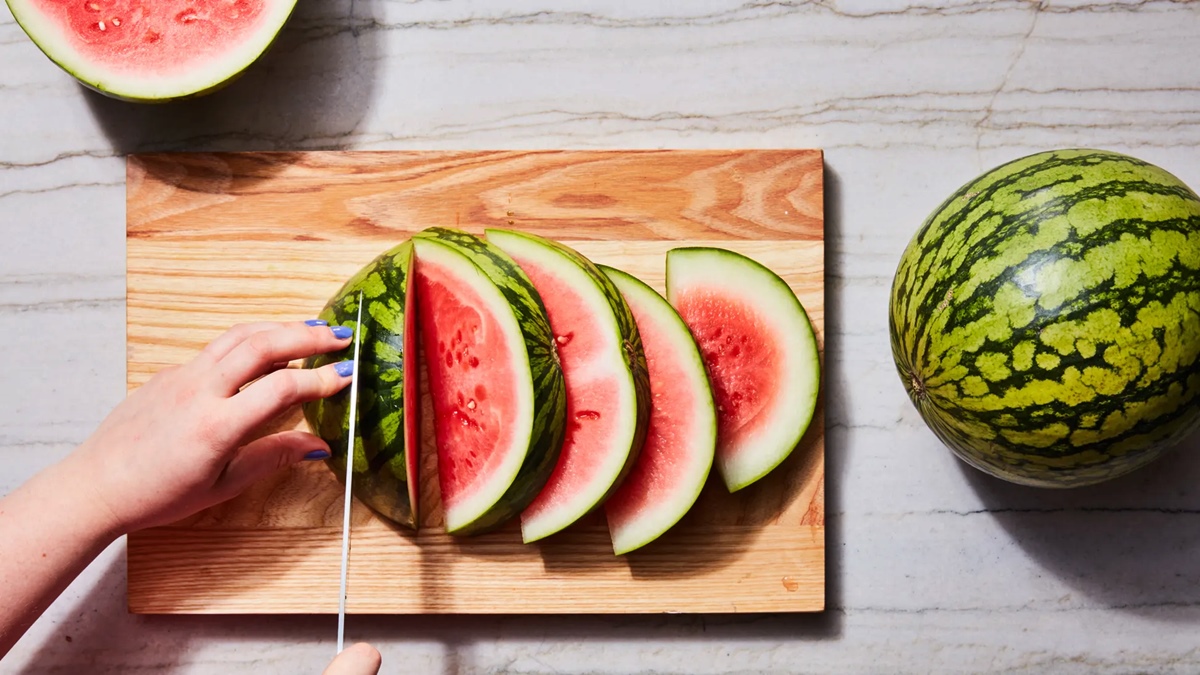 how-to-chop-watermelon