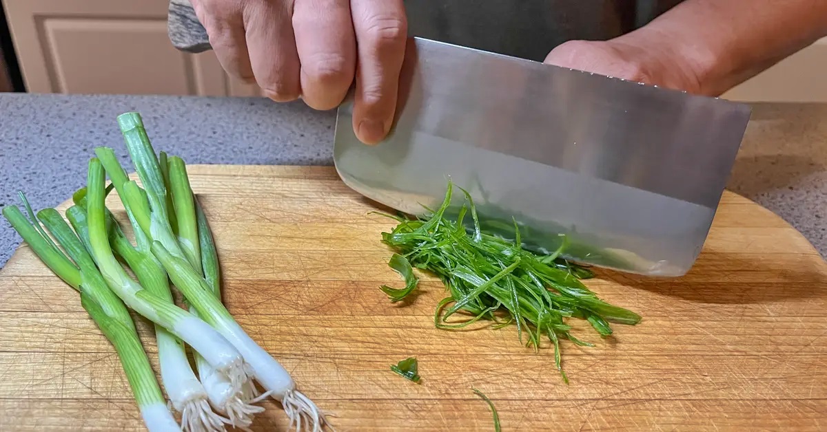 how-to-chop-with-a-chinese-cleaver