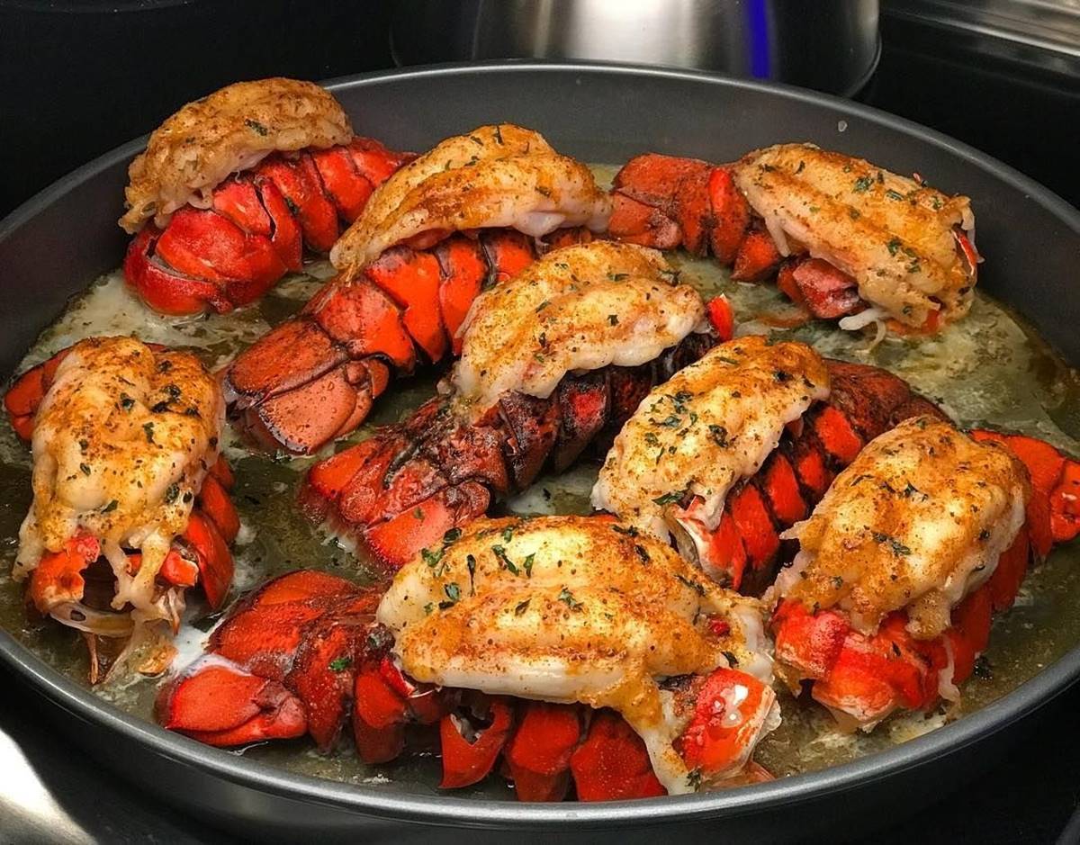 How To Cook A Lobster Tail On The Stove - Recipes.net