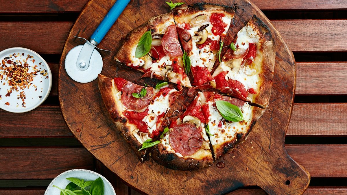 How To Cook A Pizza In A Wood Fired Oven