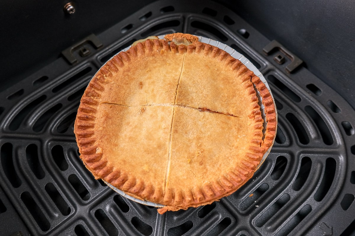 how-to-cook-a-pot-pie-in-the-air-fryer