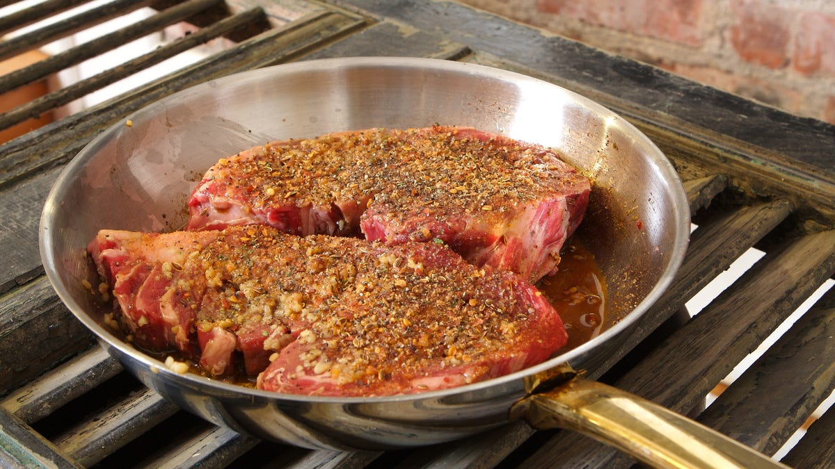 how-to-cook-a-steak-in-a-stainless-steel-pan