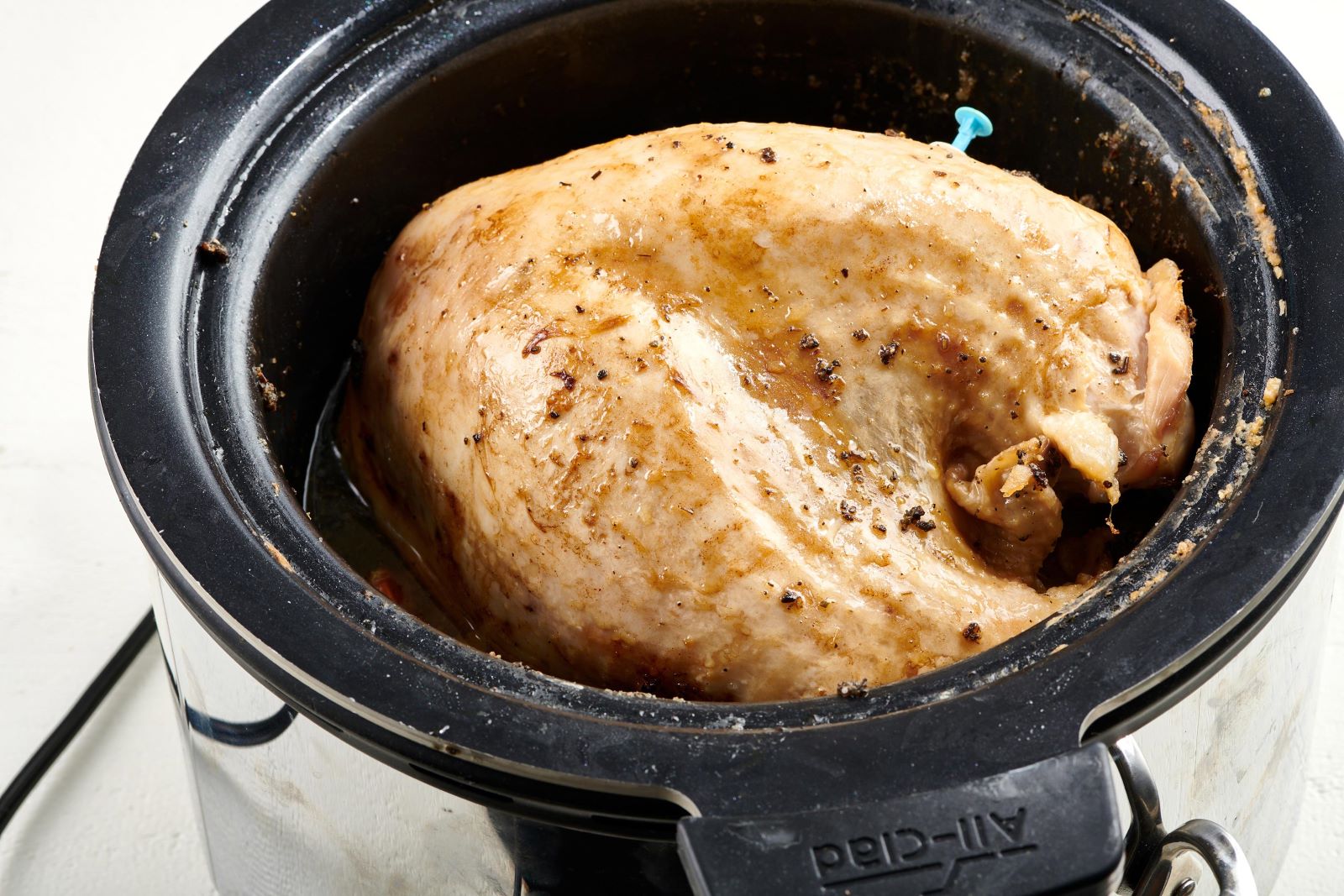 how-to-cook-a-turkey-breast-in-a-slow-cooker