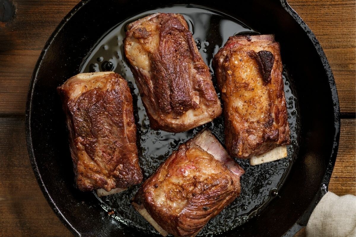 how-to-cook-beef-short-ribs-on-the-stove