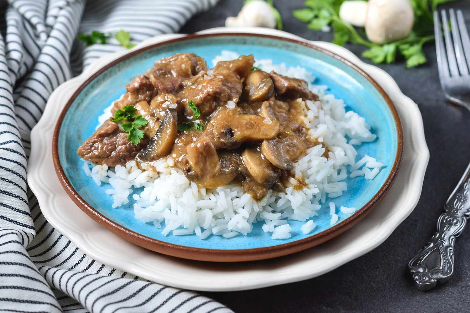 how-to-cook-beef-tips-and-rice