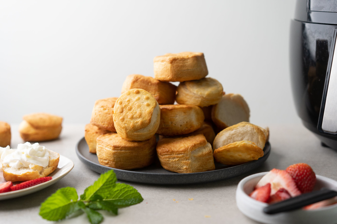how-to-cook-biscuits-in-air-fryer