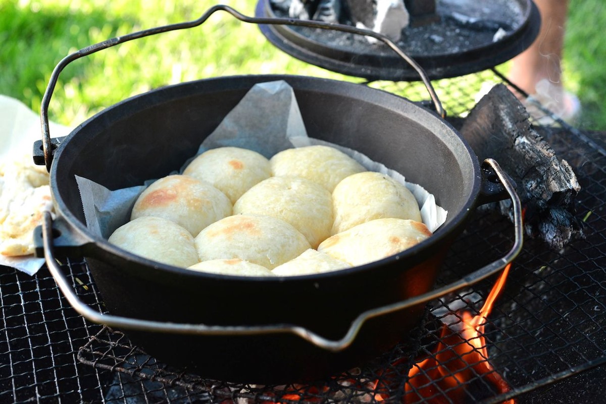 how-to-cook-biscuits-while-camping