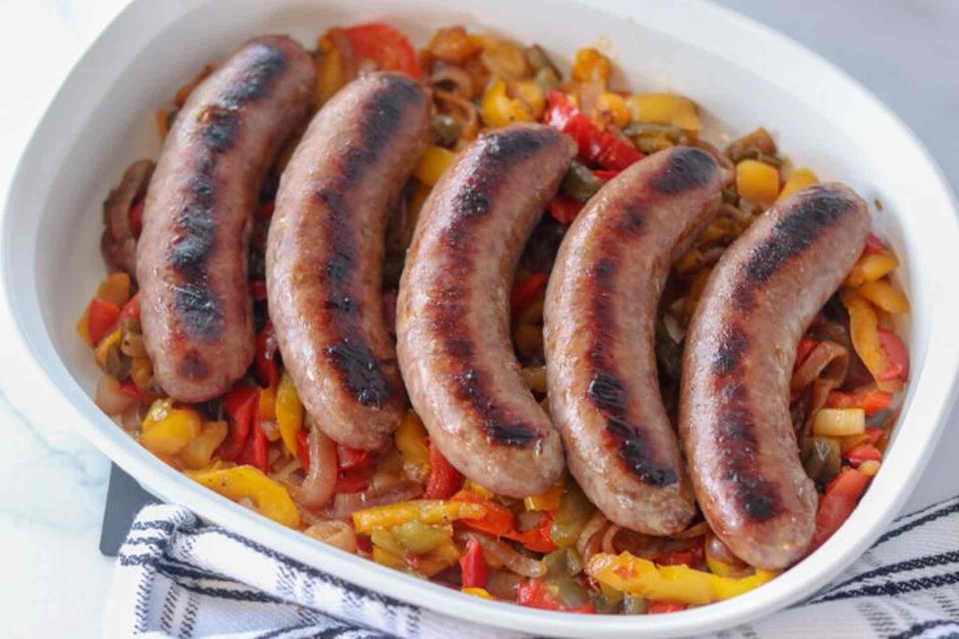 how-to-cook-brats-in-the-oven
