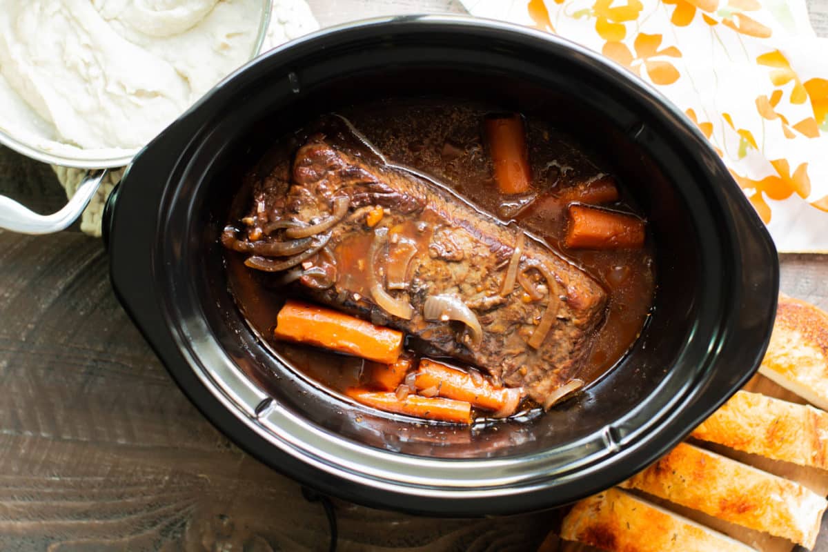 how-to-cook-brisket-in-a-slow-cooker