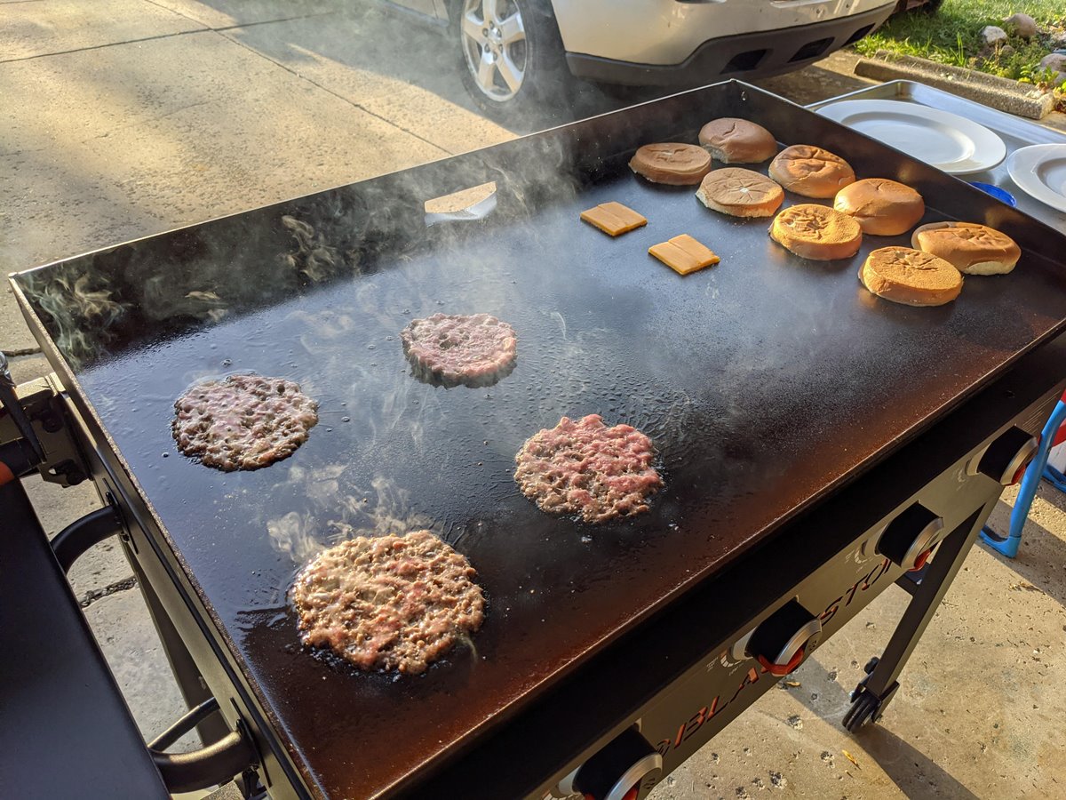how-to-cook-burger-on-blackstone