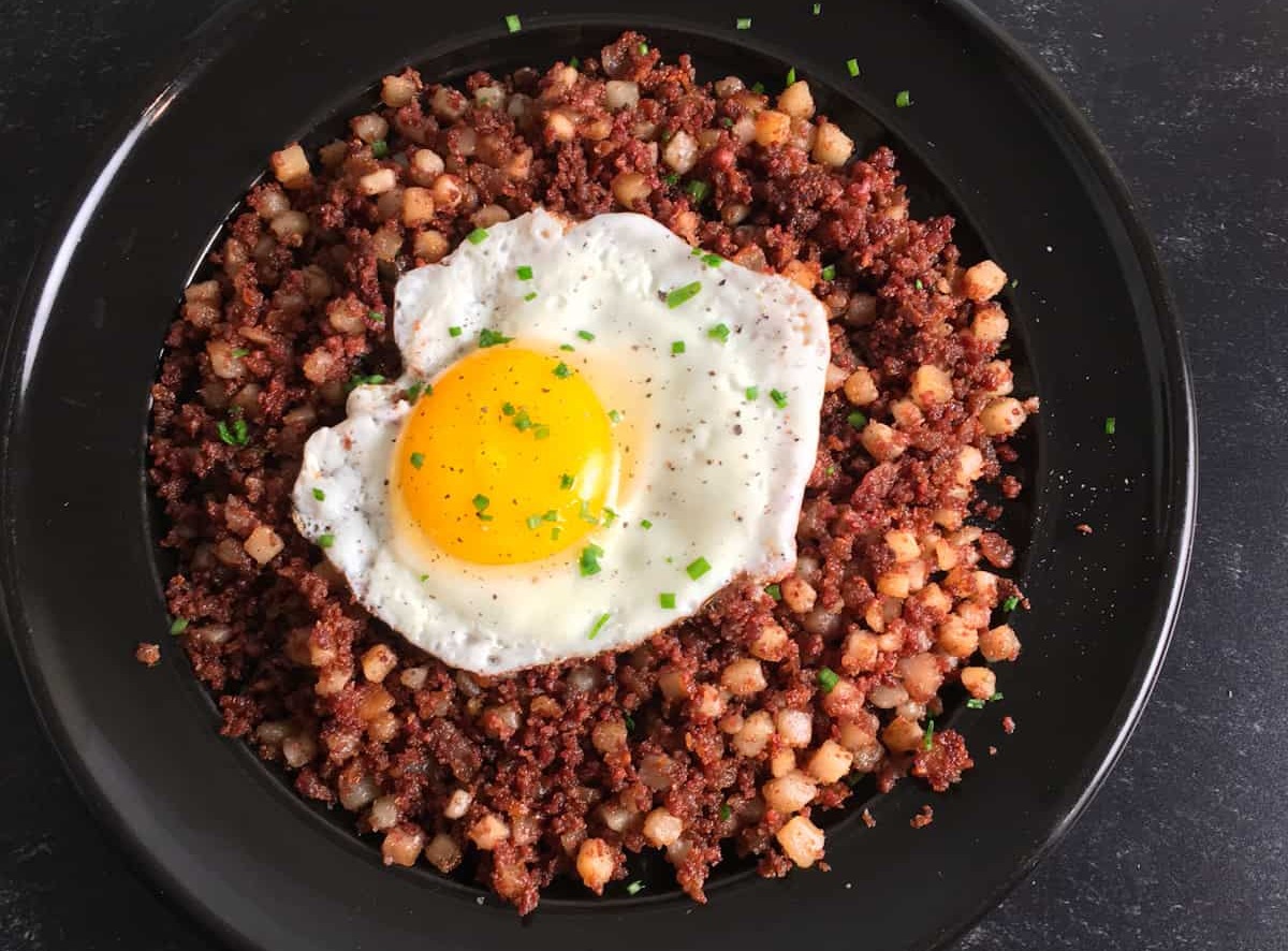 how-to-cook-canned-corned-beef-hash