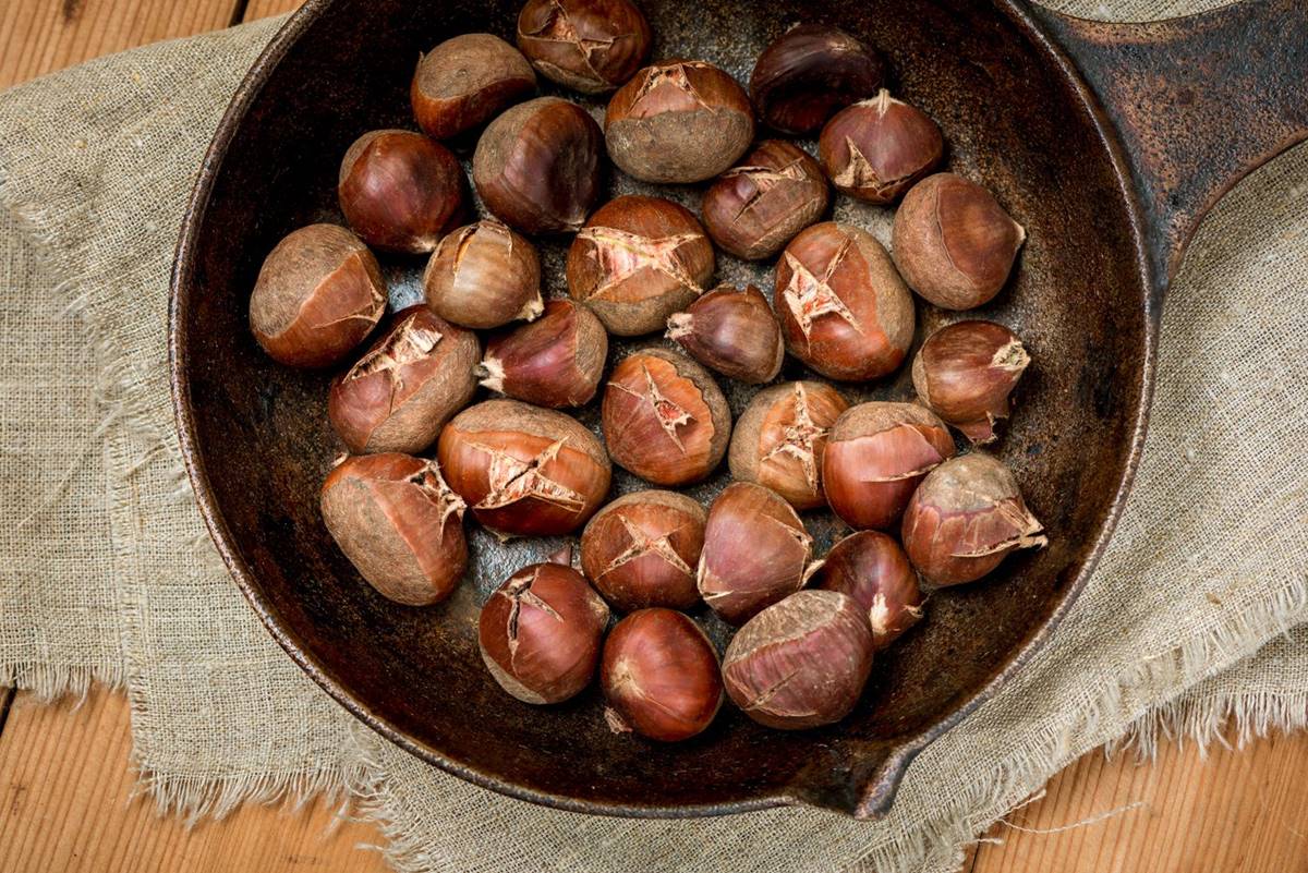 Pan Roasted Chestnuts {With Chestnut Pan or Cast-Iron Skillet) - Italian  Recipe Book