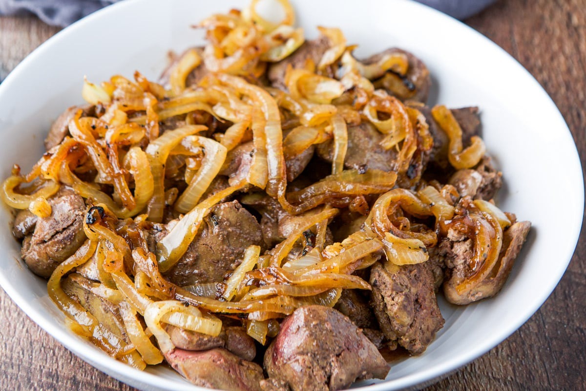 how-to-cook-chicken-livers-and-onions