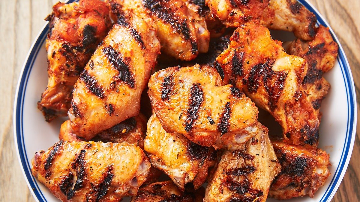 how-to-cook-chicken-wings-on-a-charcoal-grill