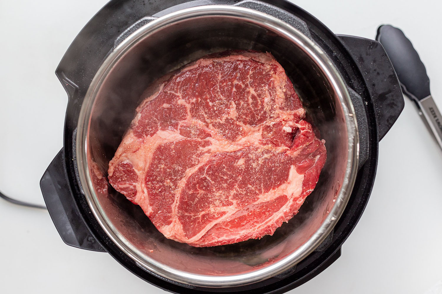 how-to-cook-chuck-steak-in-instant-pot