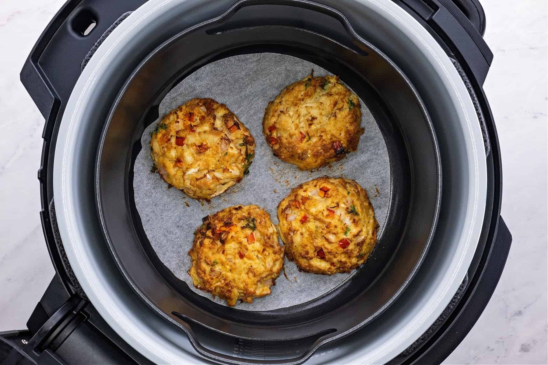how-to-cook-crab-cakes-in-air-fryer