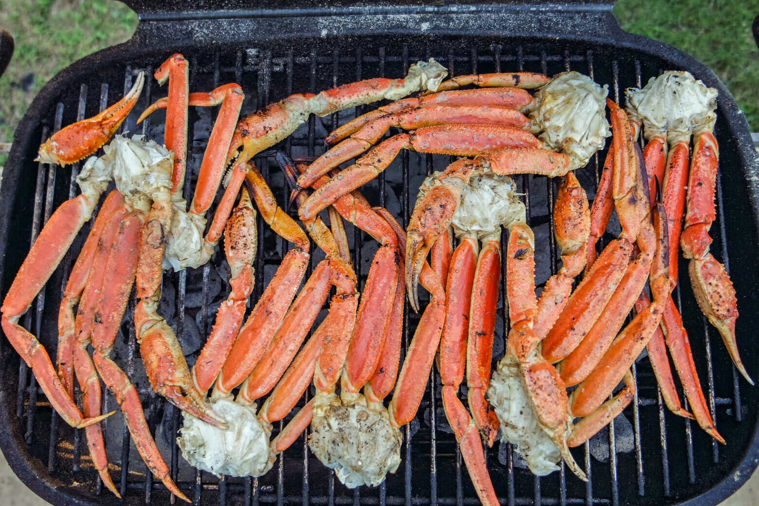 how-to-cook-crab-legs-on-the-grill