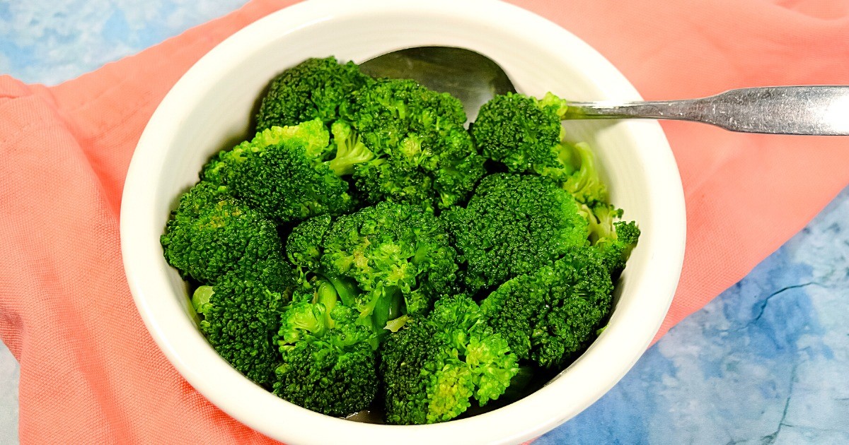 how-to-cook-frozen-broccoli-in-the-microwave