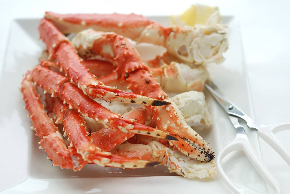 how-to-cook-frozen-crab-legs-without-a-steamer