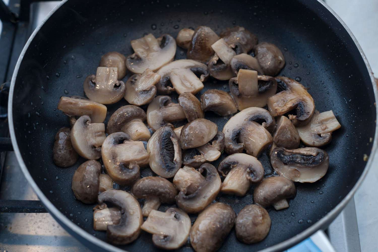 how-to-cook-frozen-mushrooms