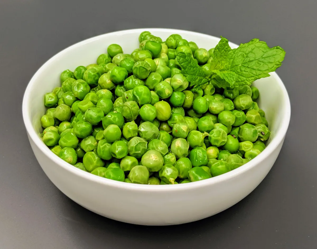 how-to-cook-frozen-peas-in-microwave