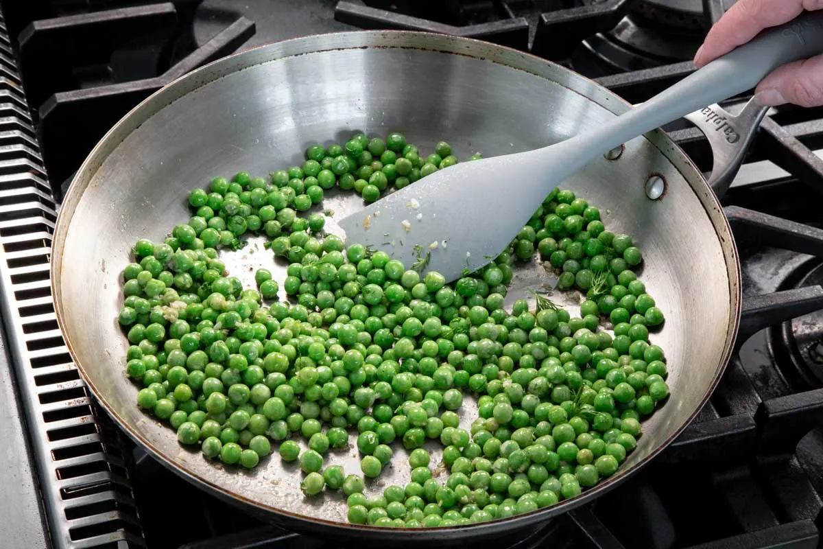 How To Cook Frozen Peas On Stove