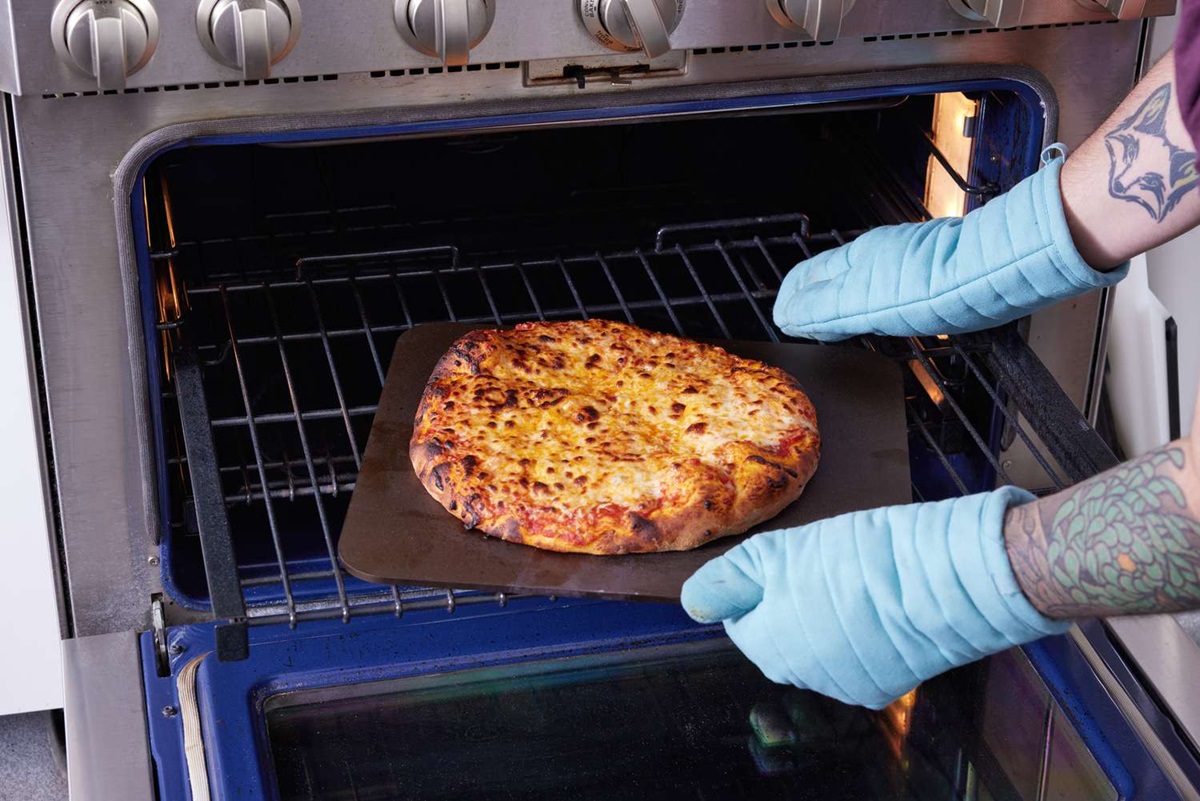 how-to-cook-frozen-pizza-on-pizza-stone
