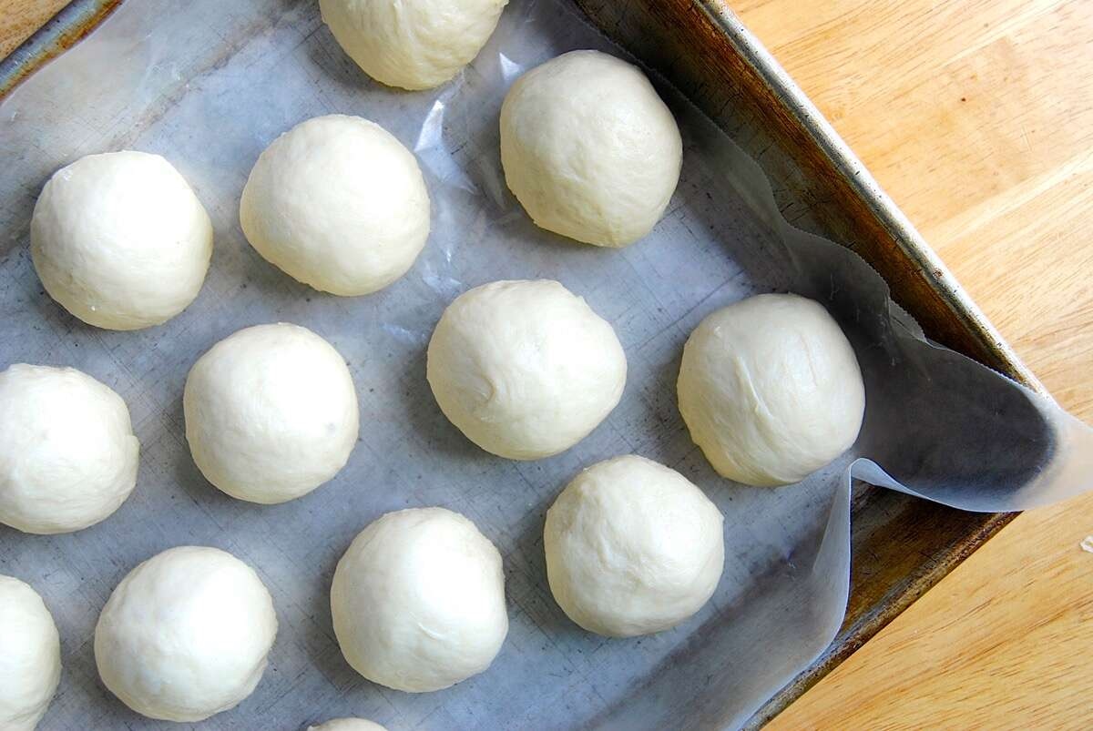 how-to-cook-frozen-rolls